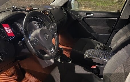 Volkswagen Tiguan I, 2011 год, 1 000 000 рублей, 8 фотография