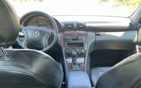 Mercedes-Benz C-Класс, 2000 год, 280 000 рублей, 3 фотография