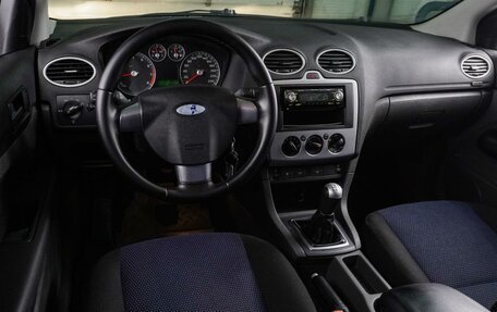 Ford Focus II рестайлинг, 2005 год, 595 000 рублей, 6 фотография