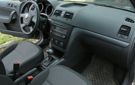 Skoda Yeti I рестайлинг, 2010 год, 690 000 рублей, 16 фотография