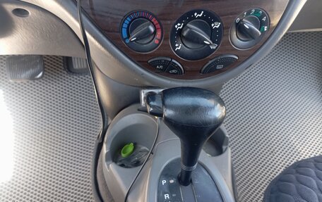 Ford Focus IV, 2000 год, 250 000 рублей, 6 фотография