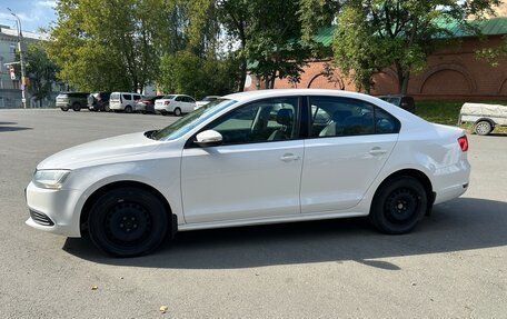 Volkswagen Jetta VI, 2013 год, 960 000 рублей, 4 фотография