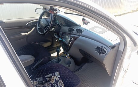 Ford Focus IV, 2000 год, 250 000 рублей, 10 фотография