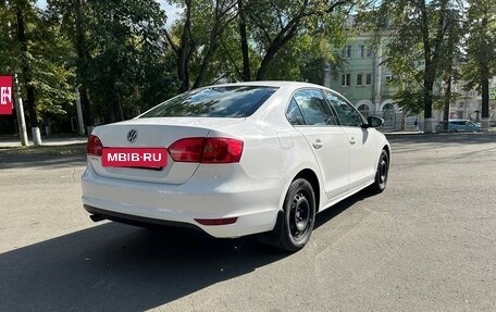 Volkswagen Jetta VI, 2013 год, 960 000 рублей, 6 фотография
