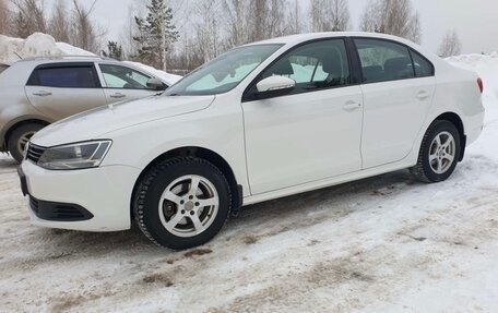 Volkswagen Jetta VI, 2013 год, 960 000 рублей, 15 фотография