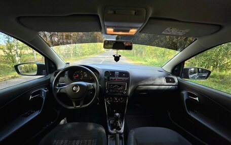 Volkswagen Polo VI (EU Market), 2016 год, 945 000 рублей, 11 фотография