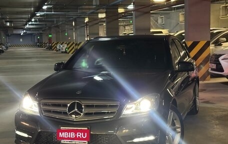 Mercedes-Benz C-Класс, 2013 год, 1 900 000 рублей, 2 фотография