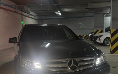 Mercedes-Benz C-Класс, 2013 год, 1 900 000 рублей, 4 фотография