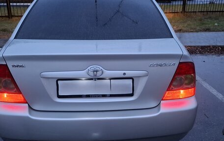 Toyota Corolla, 2005 год, 780 000 рублей, 4 фотография