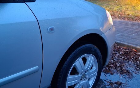 Toyota Corolla, 2005 год, 780 000 рублей, 14 фотография