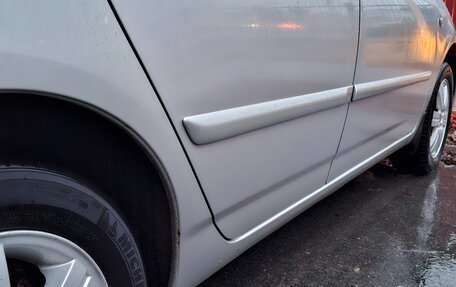 Toyota Corolla, 2005 год, 780 000 рублей, 12 фотография