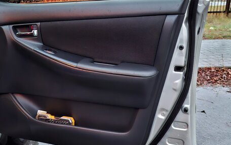 Toyota Corolla, 2005 год, 780 000 рублей, 22 фотография