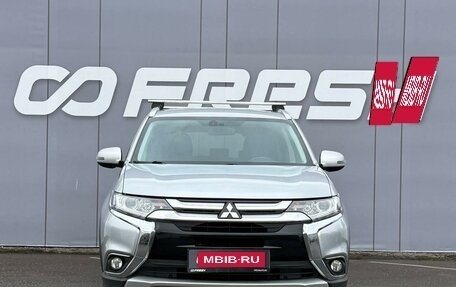 Mitsubishi Outlander III рестайлинг 3, 2017 год, 2 200 000 рублей, 3 фотография