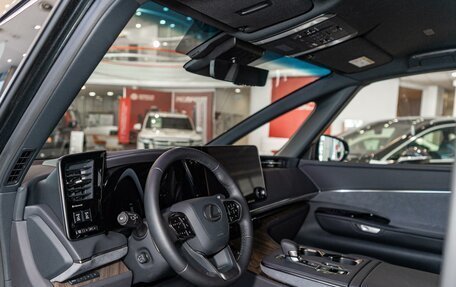 Lexus LM, 2024 год, 20 490 000 рублей, 9 фотография