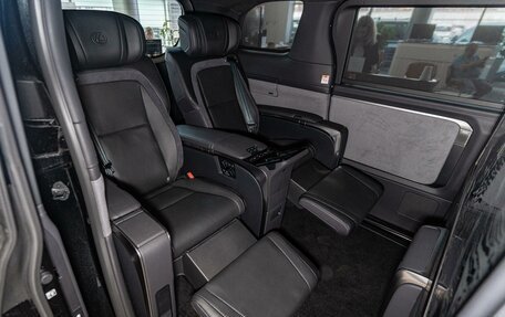 Lexus LM, 2024 год, 20 490 000 рублей, 11 фотография