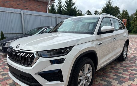 Skoda Kodiaq I, 2025 год, 3 990 000 рублей, 14 фотография