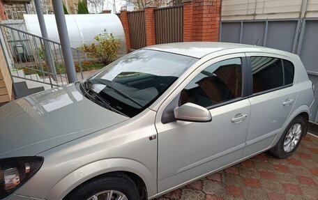 Opel Astra H, 2006 год, 425 000 рублей, 2 фотография