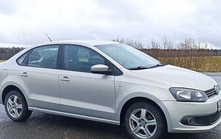 Volkswagen Polo VI (EU Market), 2011 год, 685 000 рублей, 5 фотография