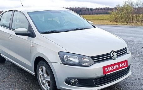 Volkswagen Polo VI (EU Market), 2011 год, 685 000 рублей, 3 фотография