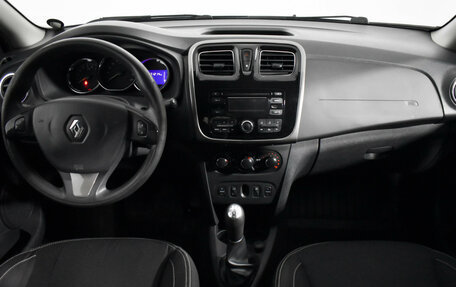 Renault Logan II, 2014 год, 545 000 рублей, 13 фотография