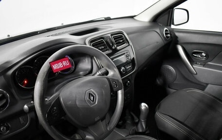 Renault Logan II, 2014 год, 545 000 рублей, 9 фотография