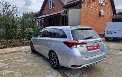 Toyota Auris II, 2018 год, 1 950 000 рублей, 1 фотография