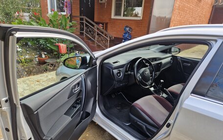 Toyota Auris II, 2018 год, 1 950 000 рублей, 9 фотография