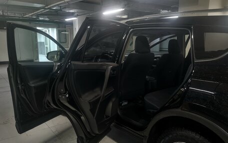 Toyota RAV4, 2017 год, 2 100 000 рублей, 14 фотография