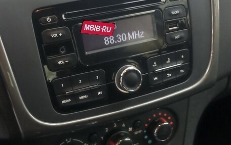 Renault Sandero II рестайлинг, 2016 год, 970 000 рублей, 10 фотография