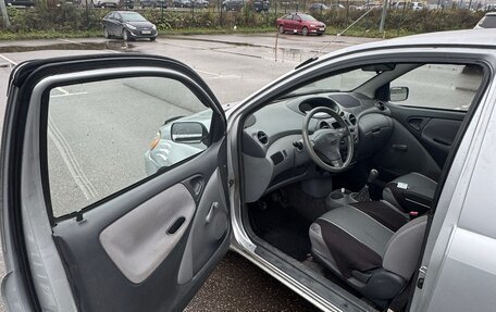 Toyota Echo, 2001 год, 250 000 рублей, 9 фотография