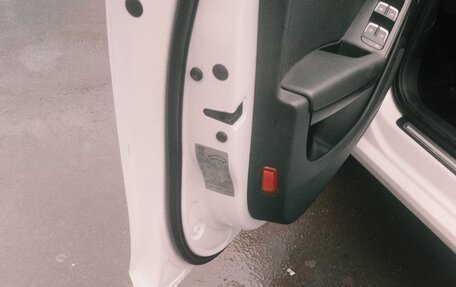 Audi A4, 2014 год, 1 500 000 рублей, 11 фотография