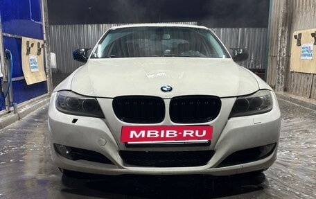 BMW 3 серия, 2010 год, 910 000 рублей, 7 фотография