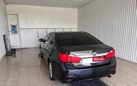 Toyota Camry, 2014 год, 1 400 000 рублей, 2 фотография