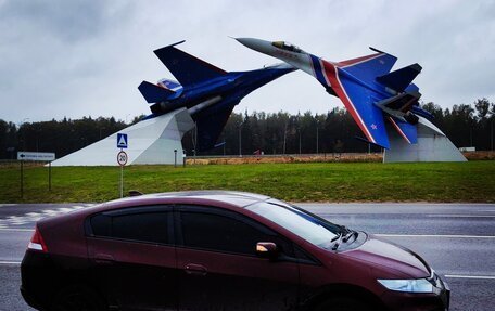 Honda Insight II рестайлинг, 2011 год, 1 100 000 рублей, 2 фотография