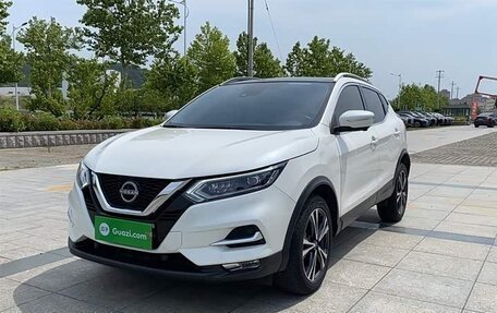 Nissan Qashqai, 2023 год, 2 200 000 рублей, 1 фотография