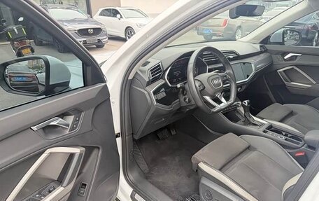 Audi Q3, 2022 год, 2 800 000 рублей, 5 фотография