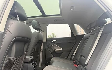 Audi Q3, 2022 год, 2 800 000 рублей, 14 фотография