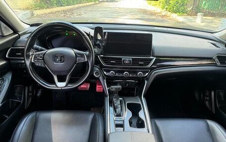 Honda Accord IX рестайлинг, 2021 год, 1 990 000 рублей, 7 фотография