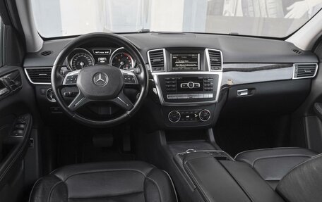 Mercedes-Benz M-Класс, 2013 год, 2 599 000 рублей, 6 фотография