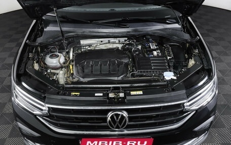 Volkswagen Tiguan II, 2021 год, 3 108 000 рублей, 9 фотография