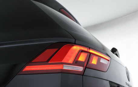 Volkswagen Tiguan II, 2021 год, 3 108 000 рублей, 22 фотография