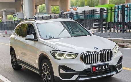 BMW X1, 2022 год, 2 200 000 рублей, 3 фотография