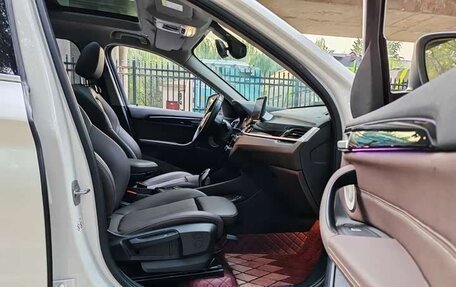 BMW X1, 2022 год, 2 200 000 рублей, 14 фотография