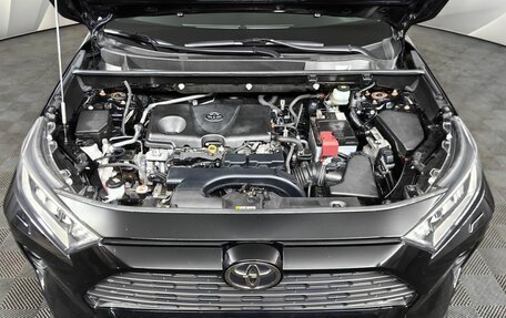 Toyota RAV4, 2020 год, 3 750 000 рублей, 18 фотография