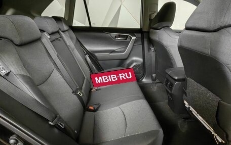 Toyota RAV4, 2020 год, 3 750 000 рублей, 12 фотография