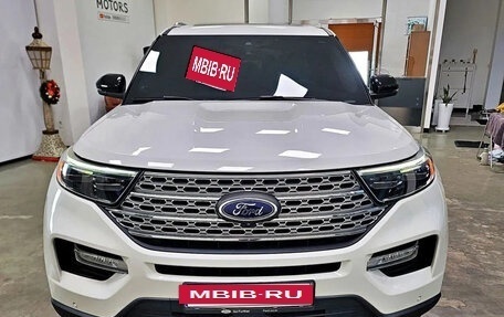 Ford Explorer VI, 2022 год, 3 432 555 рублей, 2 фотография