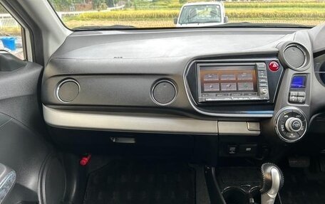 Honda Insight II рестайлинг, 2014 год, 740 000 рублей, 15 фотография