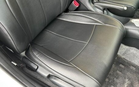 Honda Insight II рестайлинг, 2014 год, 740 000 рублей, 17 фотография