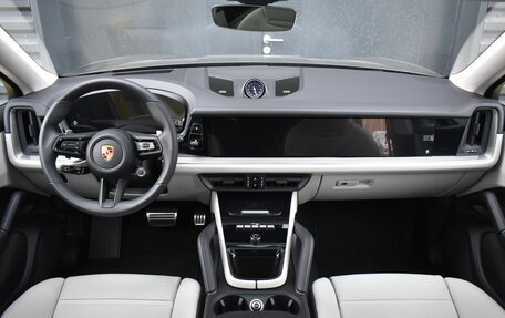 Porsche Cayenne III, 2025 год, 18 990 000 рублей, 12 фотография