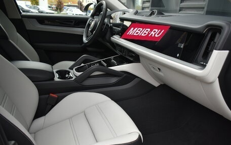 Porsche Cayenne III, 2025 год, 18 990 000 рублей, 13 фотография